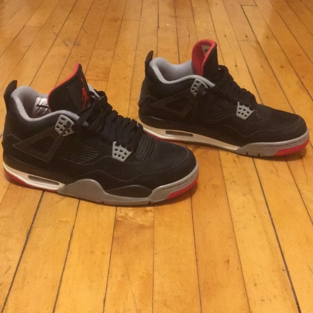 Jordan 4 Retro Bred